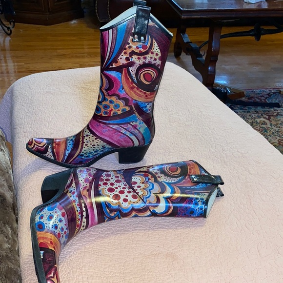 nomad rubber cowboy boots